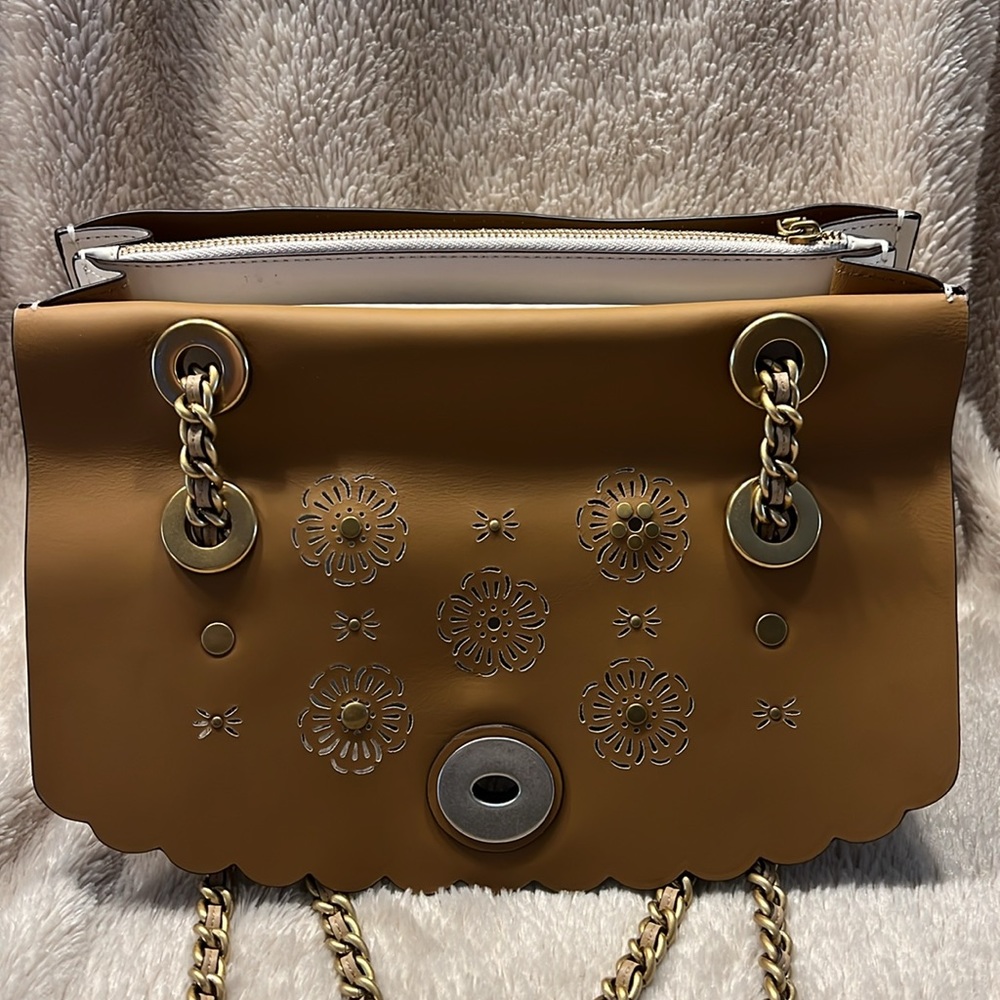 🎉HP🎉 COACH Parker Small Shoulder Bag - Picture 12 of 17